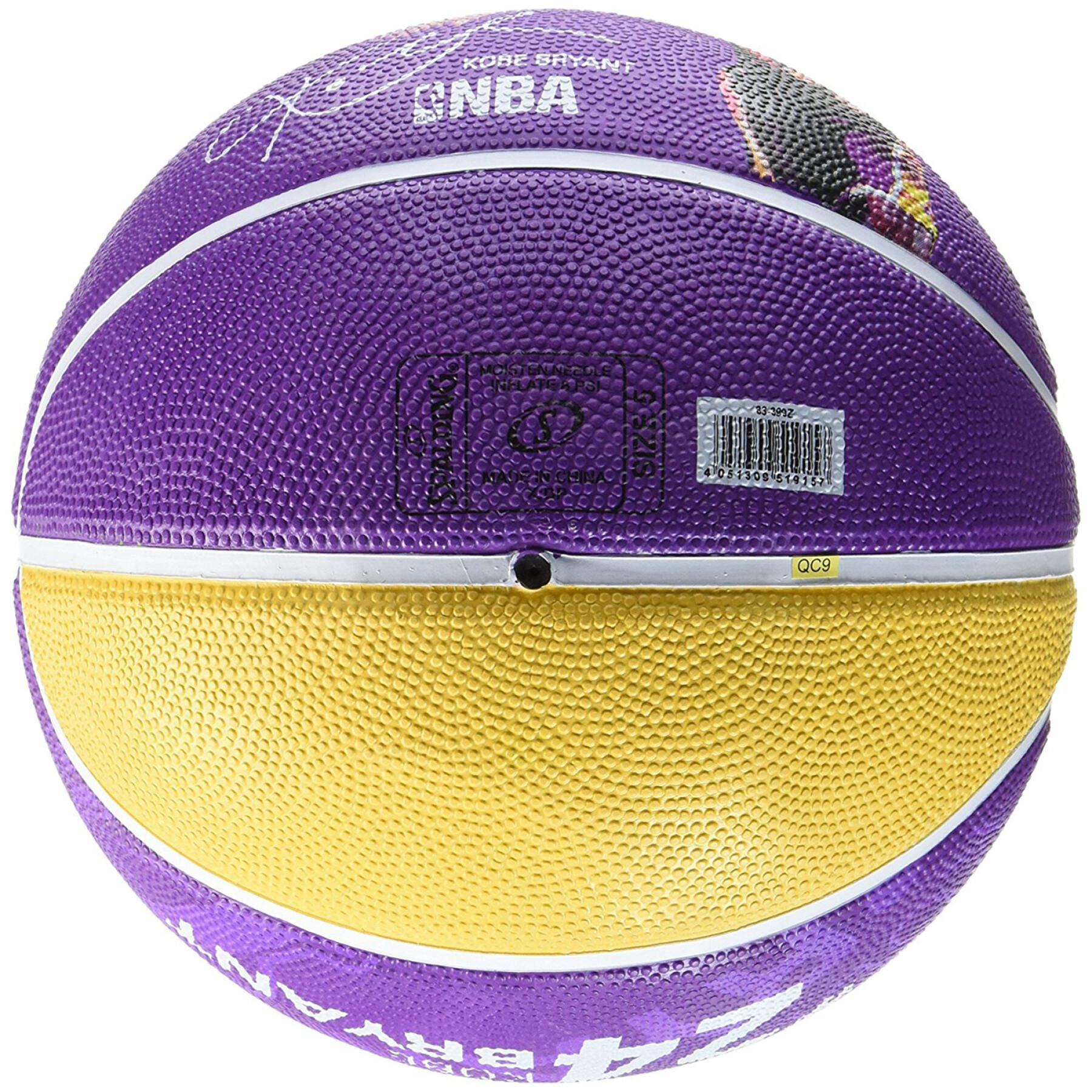 Balon Spalding Player Kobe Bryant