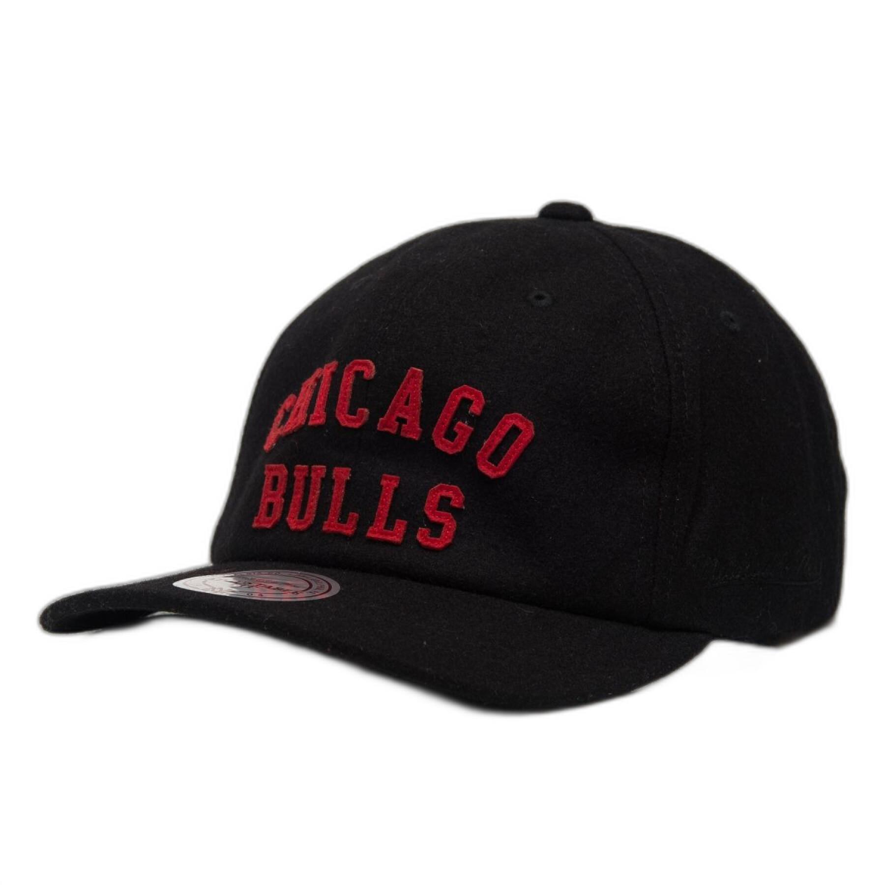 Czapka Chicago Bulls hwc felt arch strapback